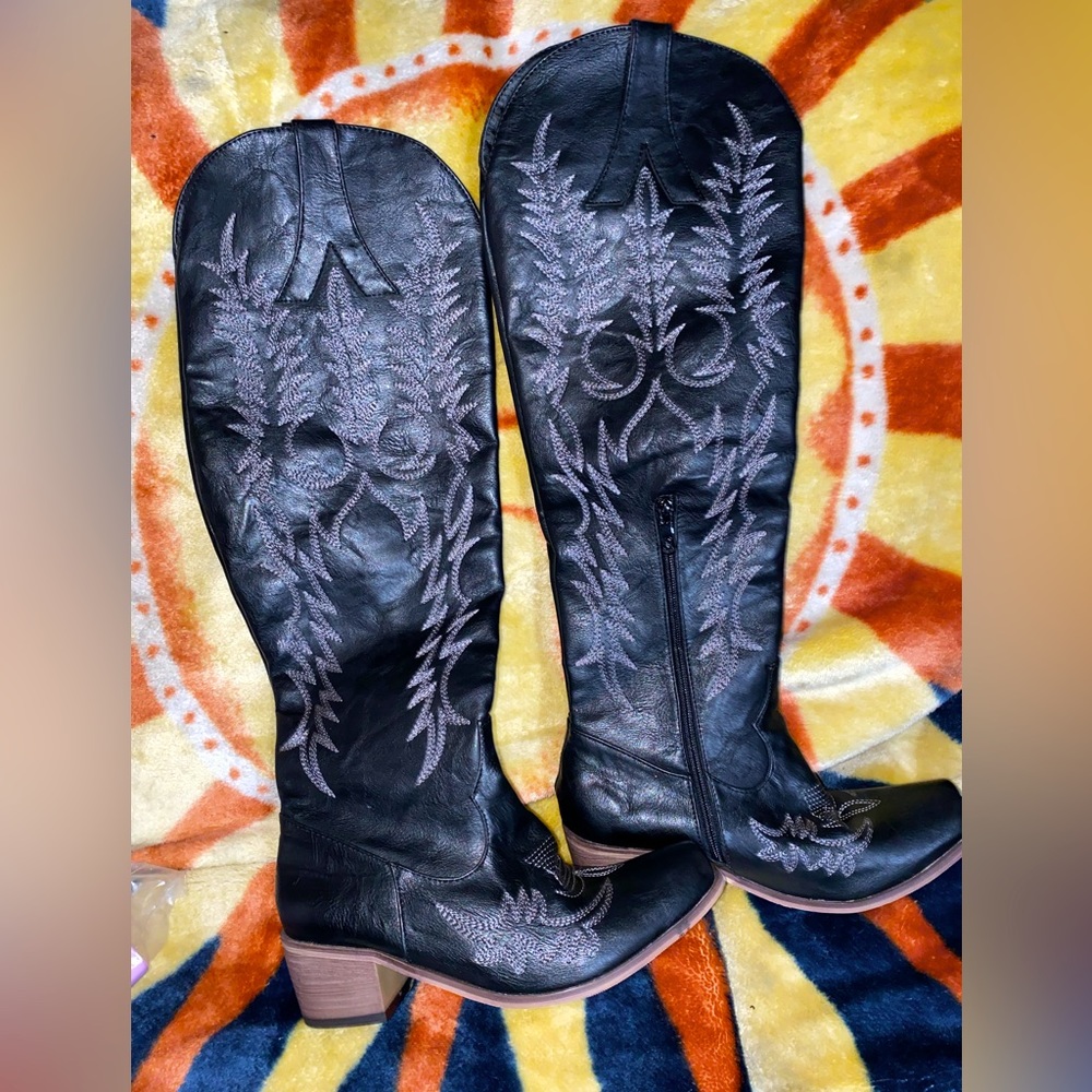 COPY - Black kneehigh cowboy boots | 7
